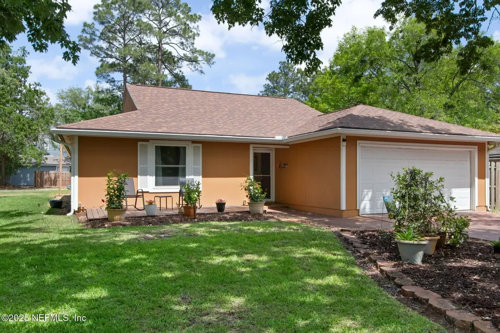 10885 Steeding Horse Drive Jacksonville FL 32257