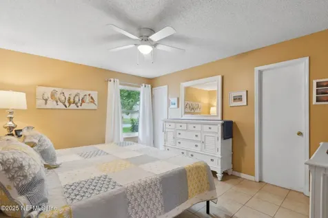 10885 Steeding Horse Drive Jacksonville FL 32257
