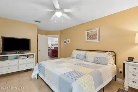 10885 Steeding Horse Drive Jacksonville FL 32257
