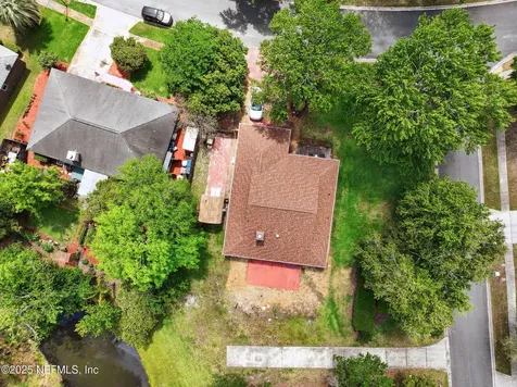 10885 Steeding Horse Drive Jacksonville FL 32257