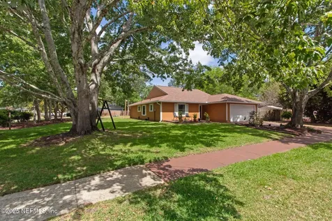 10885 Steeding Horse Drive Jacksonville FL 32257