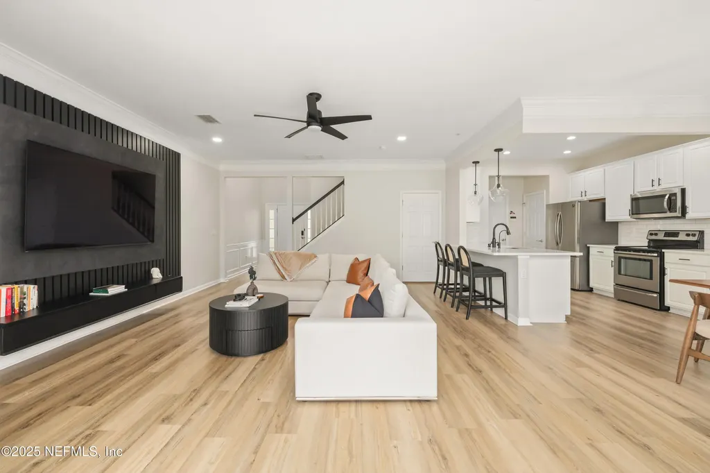 6412 Autumn Berry Circle Jacksonville FL 32258