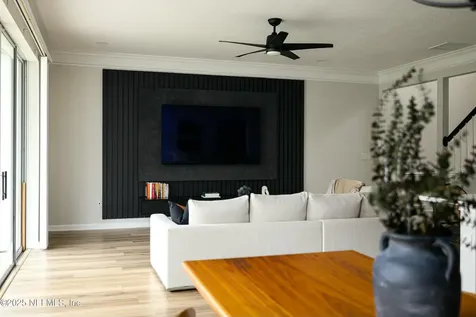 6412 Autumn Berry Circle Jacksonville FL 32258