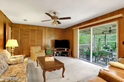 5095 Winchester Drive S Jacksonville FL 32217