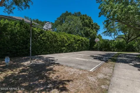 109 Sea Grove Main Street St. Augustine FL 32080