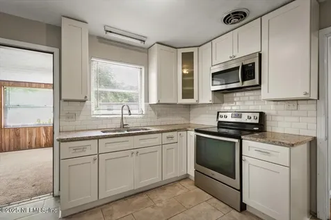 6446 Ledbury Drive S Jacksonville FL 32210