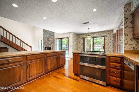 5918 Saxony Woods Lane Jacksonville FL 32211