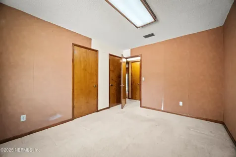 5918 Saxony Woods Lane Jacksonville FL 32211
