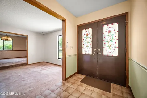5918 Saxony Woods Lane Jacksonville FL 32211