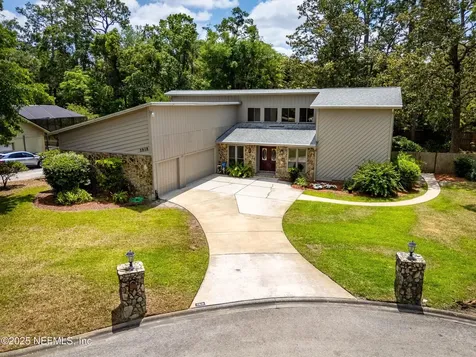 5918 Saxony Woods Lane Jacksonville FL 32211