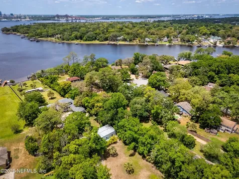 5918 Saxony Woods Lane Jacksonville FL 32211