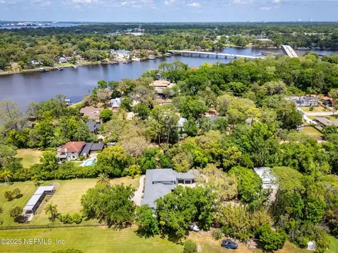 5918 Saxony Woods Lane Jacksonville FL 32211