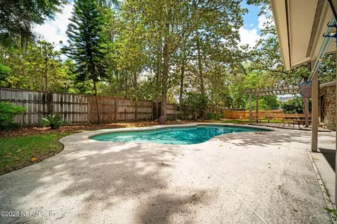 5918 Saxony Woods Lane Jacksonville FL 32211