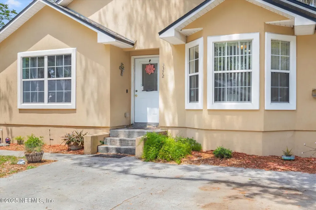 3372 9th Street Elkton FL 32033