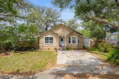 3372 9th Street Elkton FL 32033