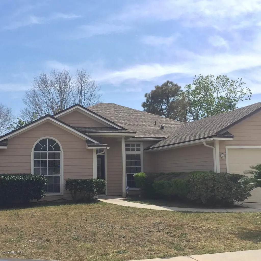 12390 Casheros Cove Drive S Jacksonville FL 32225