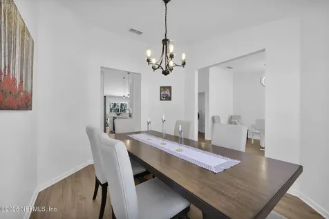 2533 Carriage Lamp Drive Jacksonville FL 32246
