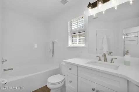 2533 Carriage Lamp Drive Jacksonville FL 32246