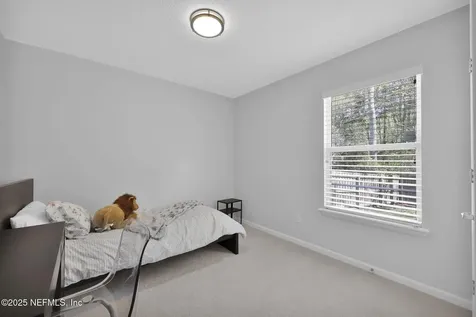 2533 Carriage Lamp Drive Jacksonville FL 32246