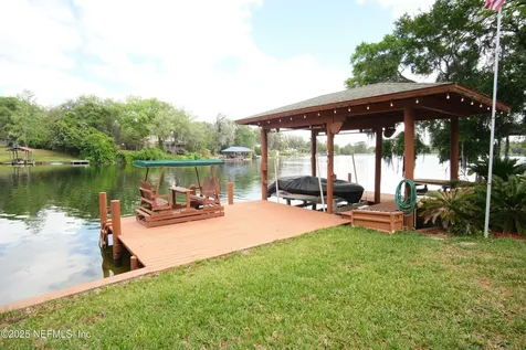 917 Arthur Moore Drive Green Cove Springs FL 32043