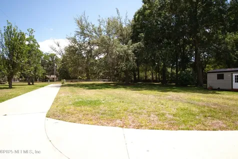 917 Arthur Moore Drive Green Cove Springs FL 32043