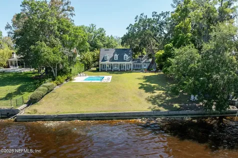 1301 Redbud Lane Jacksonville FL 32207
