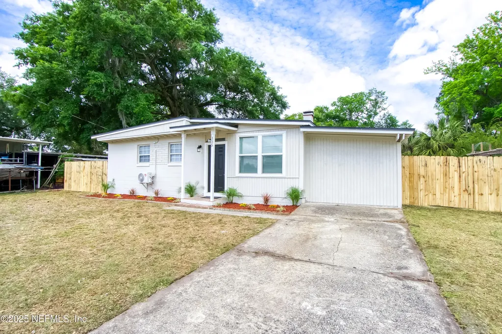 135 Parkwood Drive Orange Park FL 32073