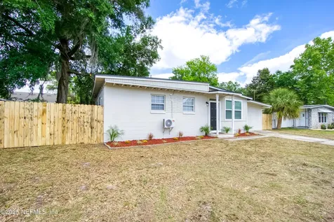 135 Parkwood Drive Orange Park FL 32073