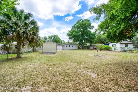 135 Parkwood Drive Orange Park FL 32073