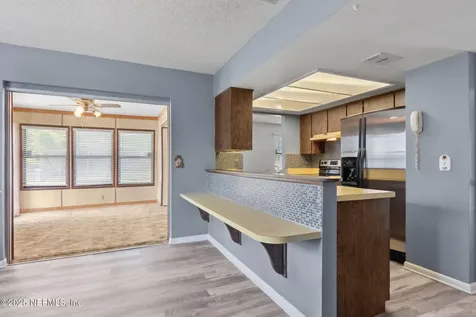 872 Graybar Court Jacksonville FL 32221