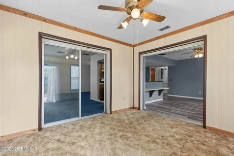872 Graybar Court Jacksonville FL 32221