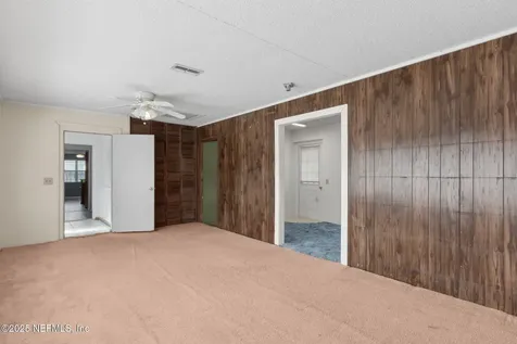 872 Graybar Court Jacksonville FL 32221