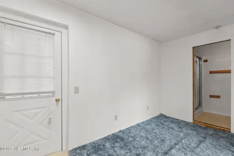 872 Graybar Court Jacksonville FL 32221