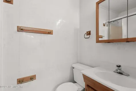 872 Graybar Court Jacksonville FL 32221