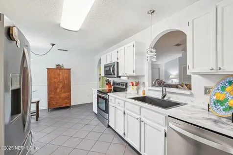 4518 Mountain Brook Lane E Jacksonville FL 32224