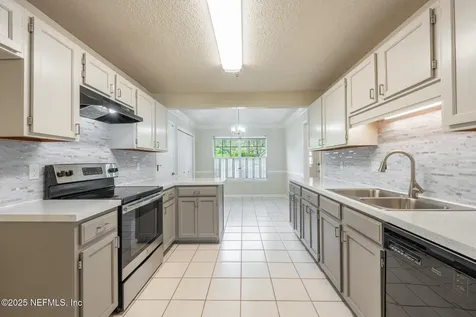 1218 Shallowford Drive E Jacksonville FL 32225
