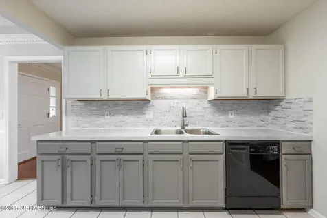 1218 Shallowford Drive E Jacksonville FL 32225