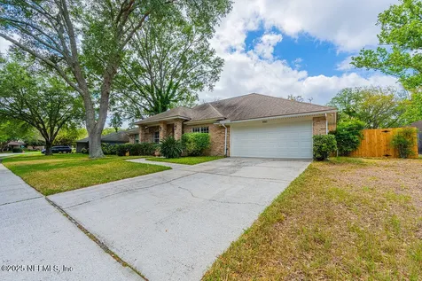 1218 Shallowford Drive E Jacksonville FL 32225