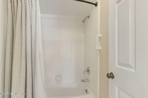 5400 Water Oak Lane Jacksonville FL 32210