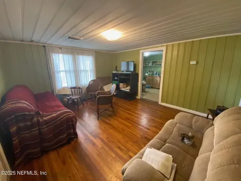 1134 Pangola Drive Jacksonville FL 32205