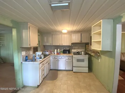 1134 Pangola Drive Jacksonville FL 32205