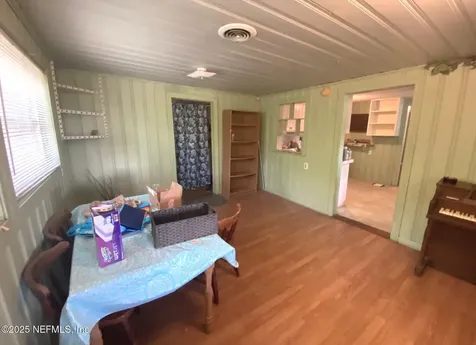 1134 Pangola Drive Jacksonville FL 32205