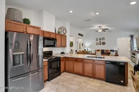 1832 Maxine Branch Way Jacksonville FL 32218