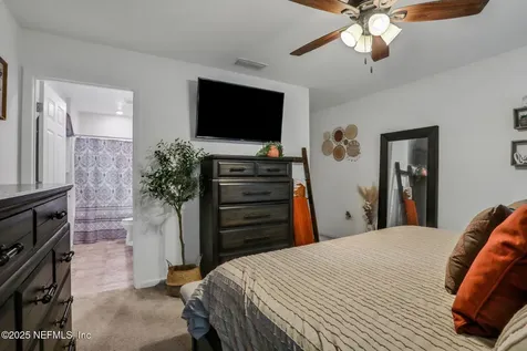 1832 Maxine Branch Way Jacksonville FL 32218