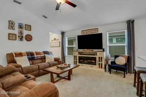 1832 Maxine Branch Way Jacksonville FL 32218