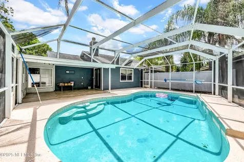 3821 Autumn Leaf Court Jacksonville FL 32246