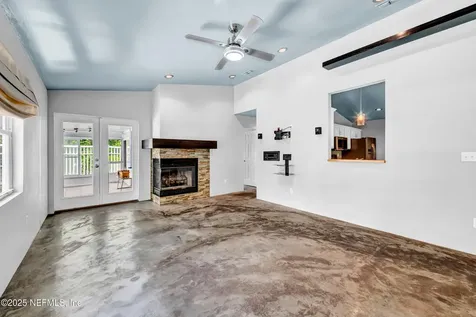 3821 Autumn Leaf Court Jacksonville FL 32246