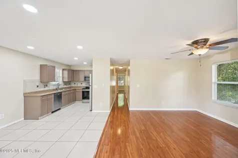 1232 Forbes Street Green Cove Springs FL 32043