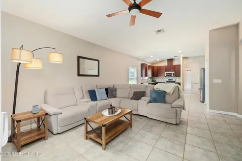 6008 Wind Cave Lane Jacksonville FL 32258