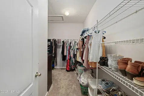 6008 Wind Cave Lane Jacksonville FL 32258